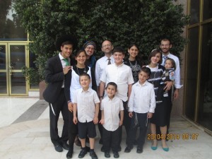 family pesach picture